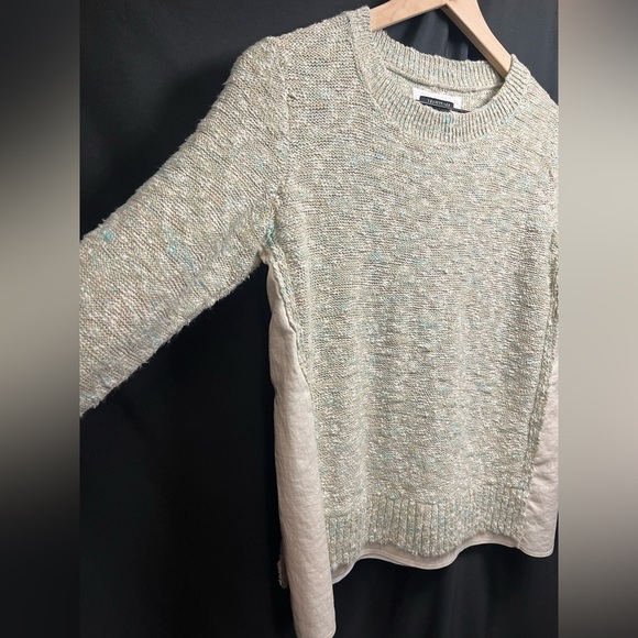 Lafayette 148 New York Textured Linen Gem and Cream Sweater - Picture 5 of 15